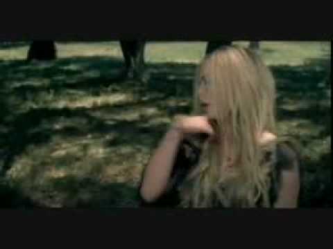 I Will Be - Avril Lavigne (lyrics)