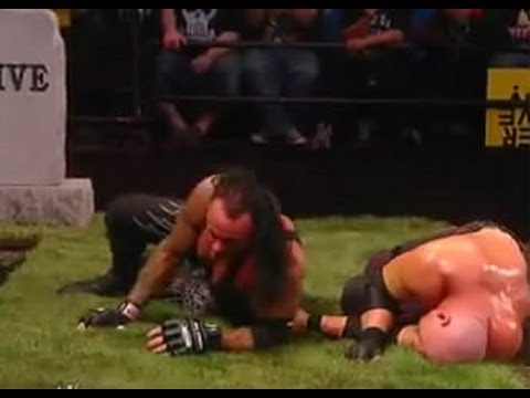 WWE Bragging Rights 2010 Kane Vs The Undertaker Buried Alive...