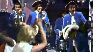 Watch Paul Revere  The Raiders Steppin Out video