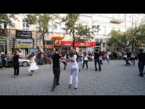 Zouk flashmob 2013 Simferopol Ukraine c6