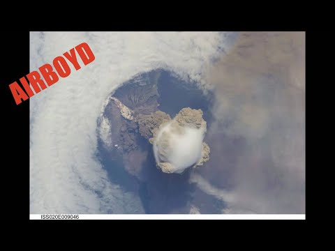 Vulkánkitörés az űrből