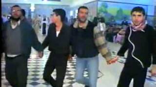 Güzel Arap Kizlari Ve Halayi İzlemeye Değer.mpg