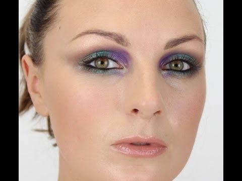 Trend Alternative Smokey Eyes Roberto Cavalli Make Up Tutorial Trend Alternative Smokey Eyes Roberto Cavalli Make Up Tutorial