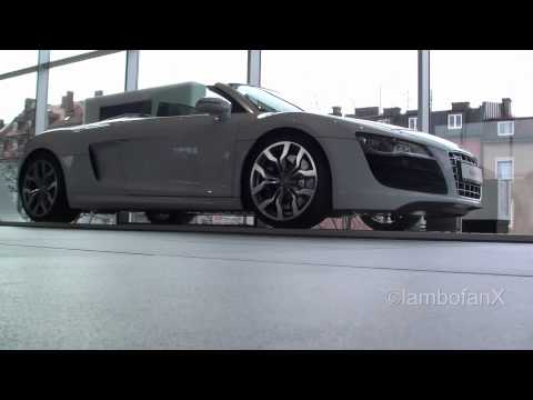 lambo records a beautiful looking white Audi R8 V10 Spyder with amazing rims