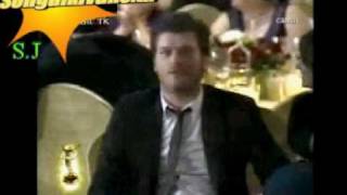 Kivanc In Ismail Cem Tv Ödülleri .عشق ممنوع افضل سيناريو