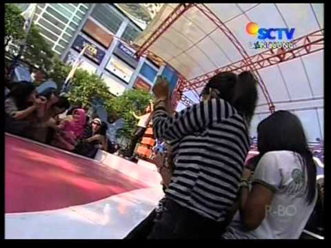 Melinda - Aw AwLive Performed Perdana di INBOX (0909) Courtesy...