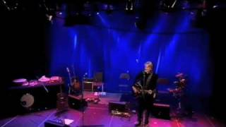 Watch Kris Kristofferson Dont Let The Bastards Get You Down video