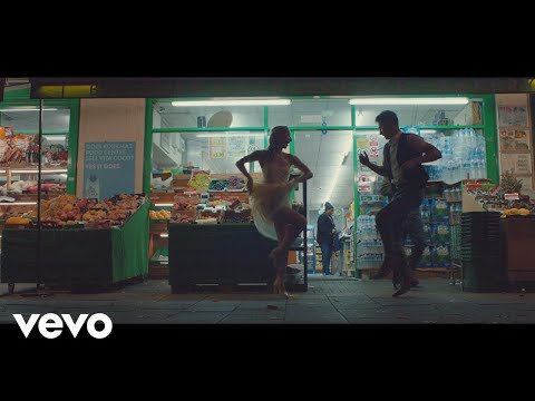 Dancing In The Daylight Video