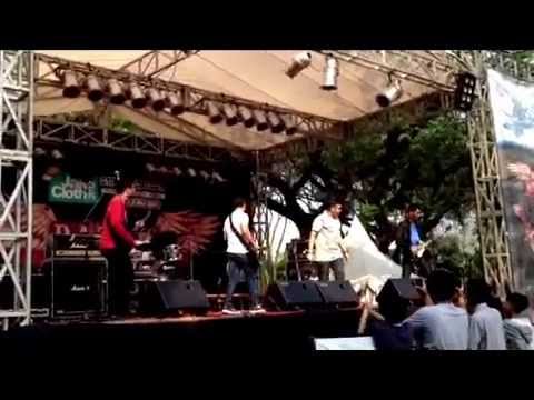 In hurricane rhythm - My empty heart (Live from jakcloth 7712...