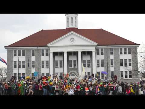 JMU, WE DID THE HARLEM SHAKE! (WATCH IN HD) Huge thanks to DU, Aspen Heights, and everyone involved in helping to organize and coordinate this event. ☆ Party...