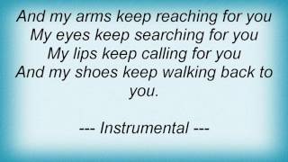 Watch Skeeter Davis My Shoes Keep Walking Back To You video