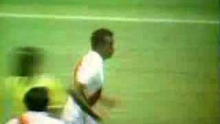 2-LMWVIosLY Video Image
