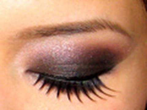 Dramatic Black Smokey Eyes