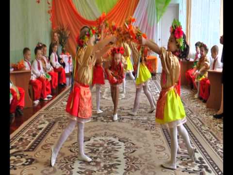 Танец одной девочки на новый год Танец одной девочки на новый год