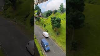 Livraison Colis Avec Cars System Faller. Arnold