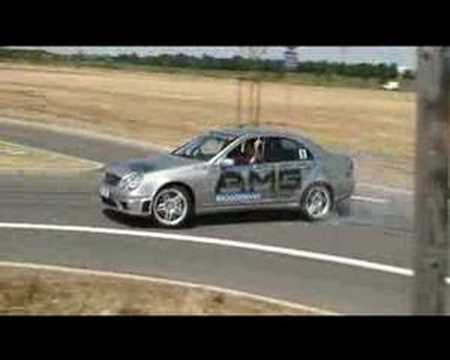 Mercedes Benz C55 AMG Drift around roundabout