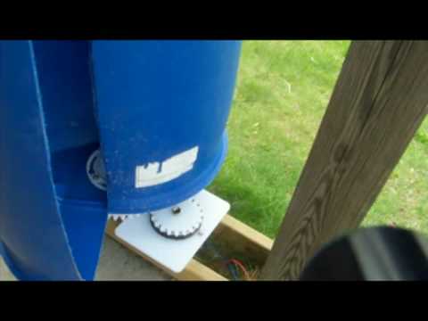 How to Make an Inexpensive Vertical Wind Turbine - Part 2 - YouTube