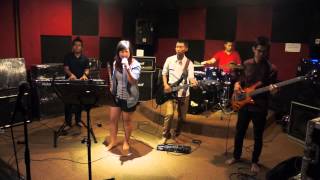 Watch Kahitna Hanya Satu video