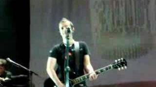 Watch Le Mani Lunica video