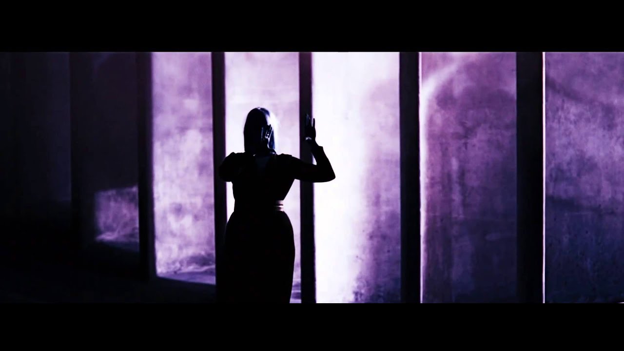 Скачать песню emika drop the other
