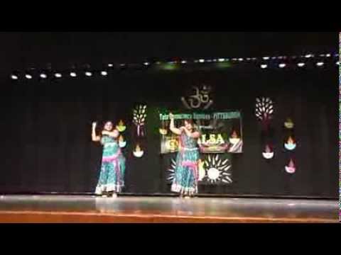 TCS Diwali Jalsa 2013 (dance performance on rangeelo maro dholna...