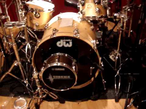 Tommy Lee Only One Mic Setup