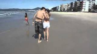 Beijo Com Pegada Na Areia.mpg