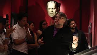 "En Casa con mis Monstruos" recorrido guiado por Guillermo del Toro.