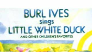 Watch Burl Ives Two Little Owls video