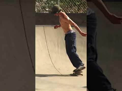 Scott Pazelt Nollie Heelflip Blunt Classic Skateboarding Shorts