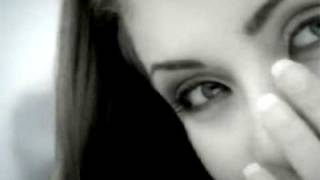 Watch Anahi Primer Amor video