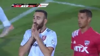 2ED4thIreT8 Video Image