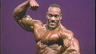 Pec Bounce Bodybuilders Michael Harris & Jerry Rogers