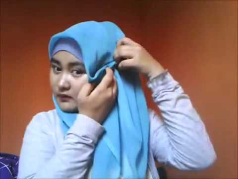 Video jilbab segi empat untuk wajah bulat Video jilbab segi empat untuk wajah bulat
