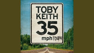 Toby Keith Every Time I Drink I Fall In Love