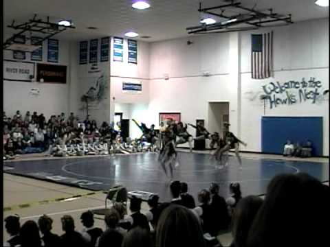 First Flight Middle School Cheer Competition 2009 Part 1