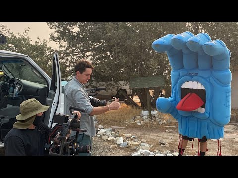 SCREAMING VLOG 6! WHAT IS THE SCREAMING HAND DOING? | Santa Cruz Skateboards