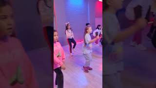 Kpop Kids Dance Lab İzmi̇t Dans Okulu