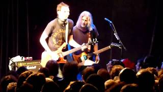 Watch Paul Gilbert Go Down video