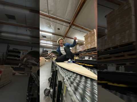 😃🏄‍♂️ Surfing the warehouse‼️Would you try this ⁉️🎥 #surf #skate #shorts #skateclipsdaily