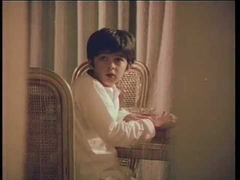 Masoom (1983): Do Naina Aur Ek Kahani...