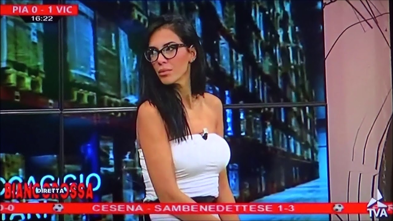 Sara Pinna Diretta Biancorossa Youtube Sara Pinna Diretta Biancorossa Youtube