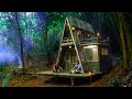 Berkemah Saat Hujan Deras, Membuat Rumah Bambu Dalam Hutan Untuk Tidur Nyaman Saat Hujan Malam Hari