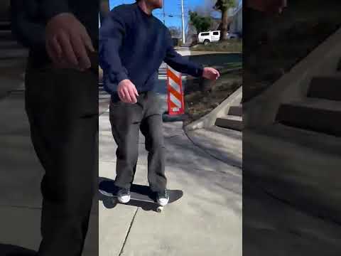 Black diamond route  #pizzaskateboards #skateboarding