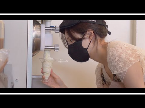 Korean Latte = Ice cream + coffee 🍨 + ☕️ Cafe Vlog | Rose Tea, Macaron Parfait | Seoul City Bus