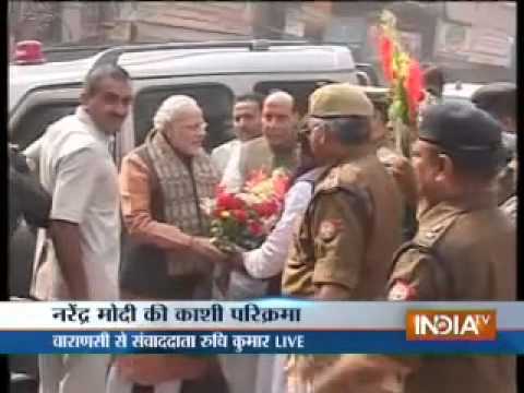 Modi visited Sankatmochan temple in Varanasi under tight security...