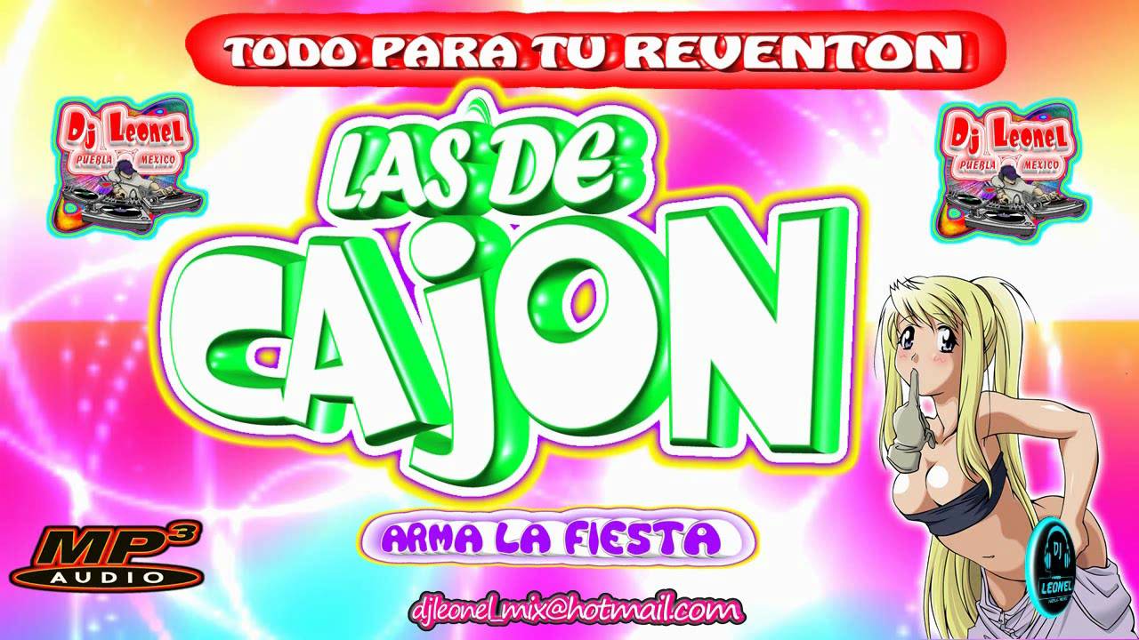 Las máscaras con el huevo para la persona que blanquea