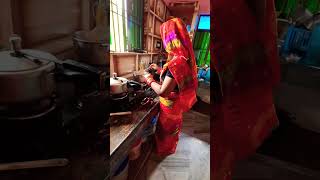 Lal Tuku Tuku Sadhaba Bahu Film Song