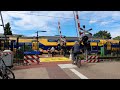 Spoorwegovergang Heiloo // Dutch railroad crossing