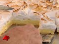 Raw Video: Giant Key Lime Pie in Key West